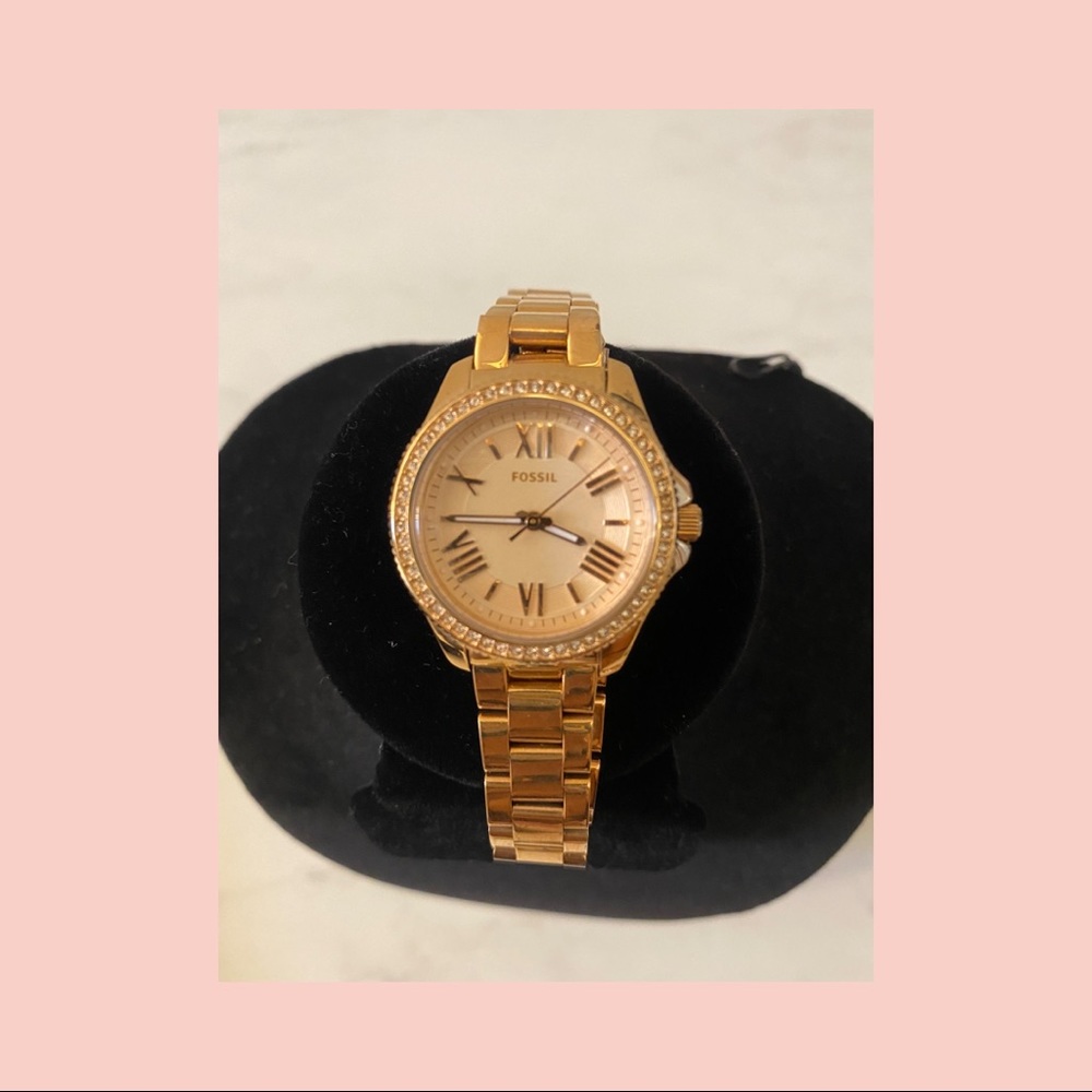 Fossil- Cecile Small Rose Gold-Tone Stainless Steel Watch AM4578